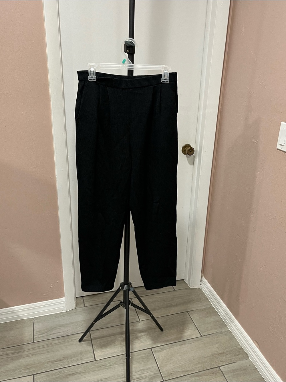 #14. St. John basics  pants like new size 4